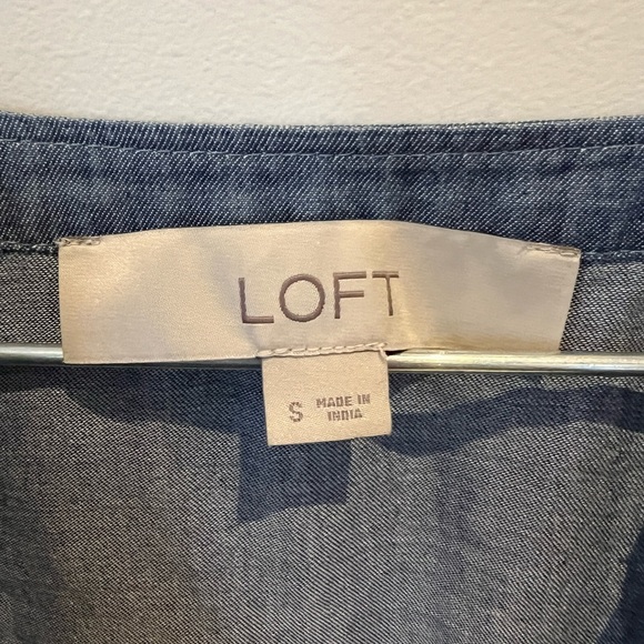 Loft Denim Chambray Popover Tunic long sleeve Top blouse shirt. Size Small - Picture 7 of 8